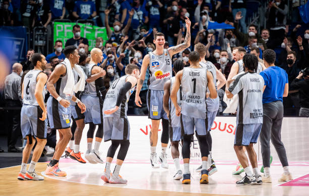 7投1中的 7投1中的