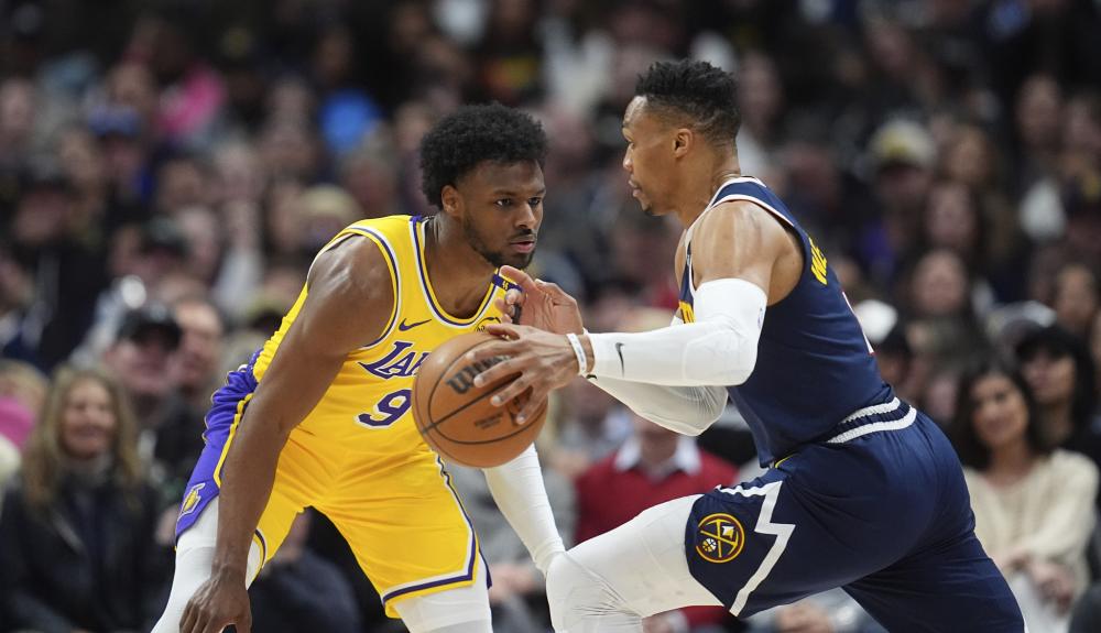 过社交媒体 过社交媒体