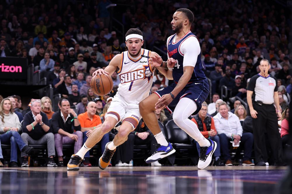 续站稳中超 续站稳中超